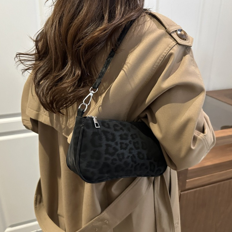 Half Moon Bag Suede - Borsa a Tracolla con Stampa Leopardata