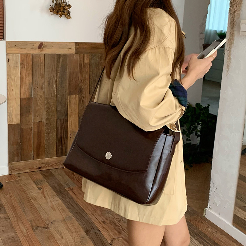 Luxury High Quality Bags - CGCBAG Vintage Lage Capacity Messenger Bag