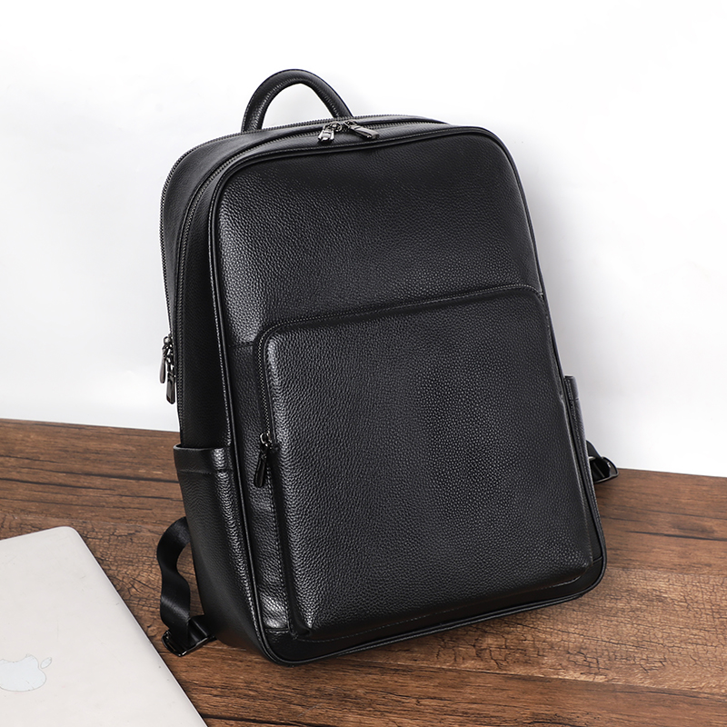 Zaini da uomo in vera pelle di - Luxury Bags That Fit Laptop recensione e prezzo