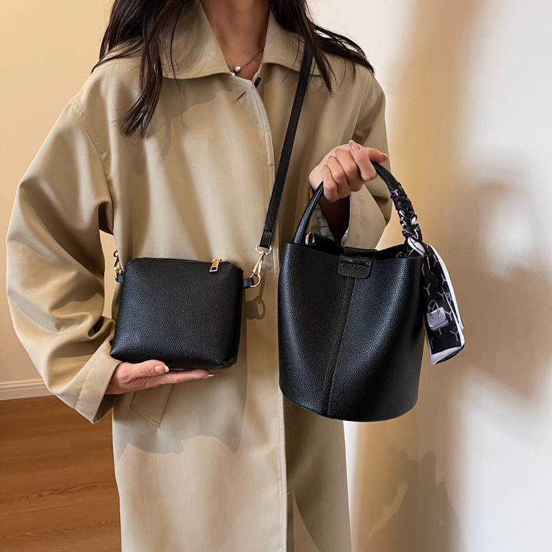 Borse a tracolla e a tracolla  - Luxury Bags On Sales recensione e prezzo
