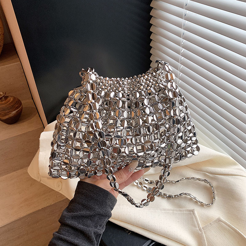 Borse a tracolla scavate nuove - Luxury Bags On Sales recensione e prezzo