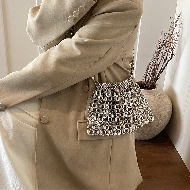 Borse a tracolla scavate nuove - Luxury Bags On Sales recensione e prezzo