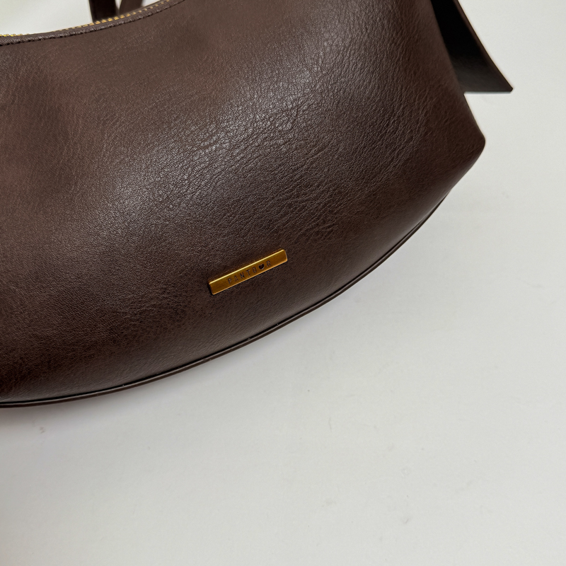 borse luxury firmate borse fir - Half Moon Bag Suede recensione e prezzo