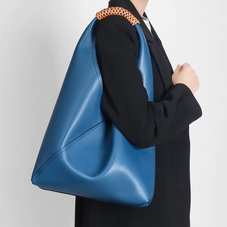 Borsa in Vera Pelle di Alta Qu - Luxury High Quality Bags recensione e prezzo