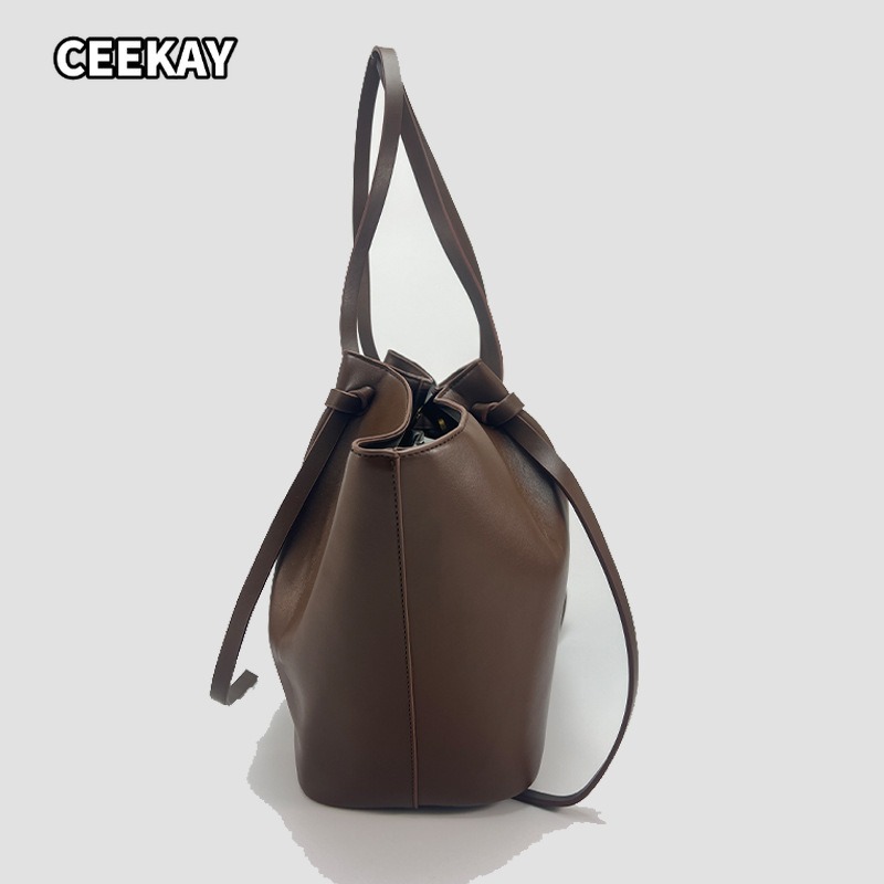 Borse a Spalla da Donna di Gra - Luxury High Quality Bags recensione e prezzo
