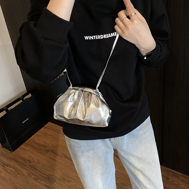 Borse a tracolla con cerniera  - Luxury Bags On Sales recensione e prezzo