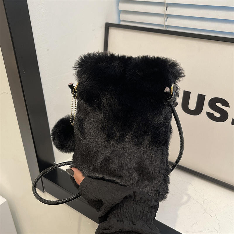 Borsa per telefono in peluche  - Accordion Wallet Zip recensione e prezzo