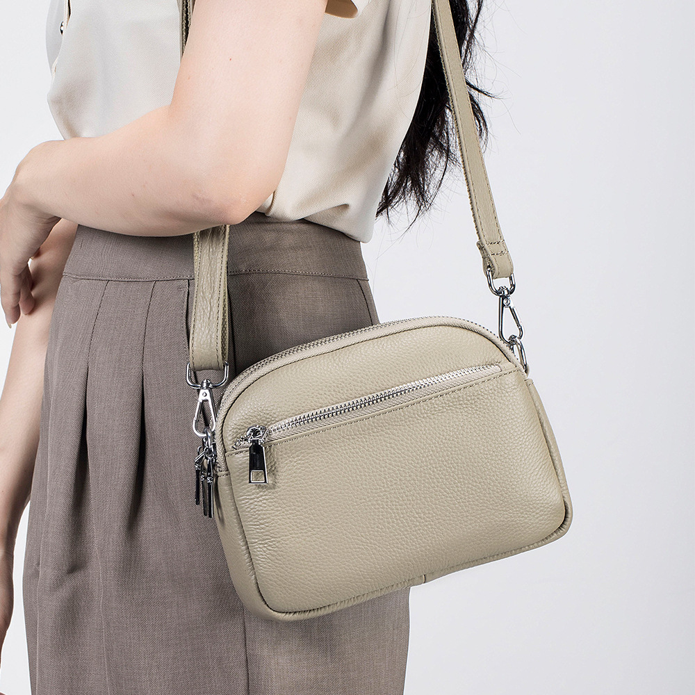 Borsa a tracolla versatile in  - Luxury Bags On Sale recensione e prezzo